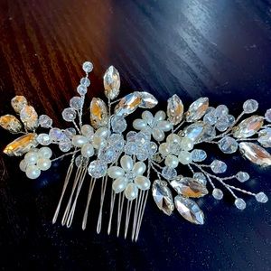 Bridal hair comb